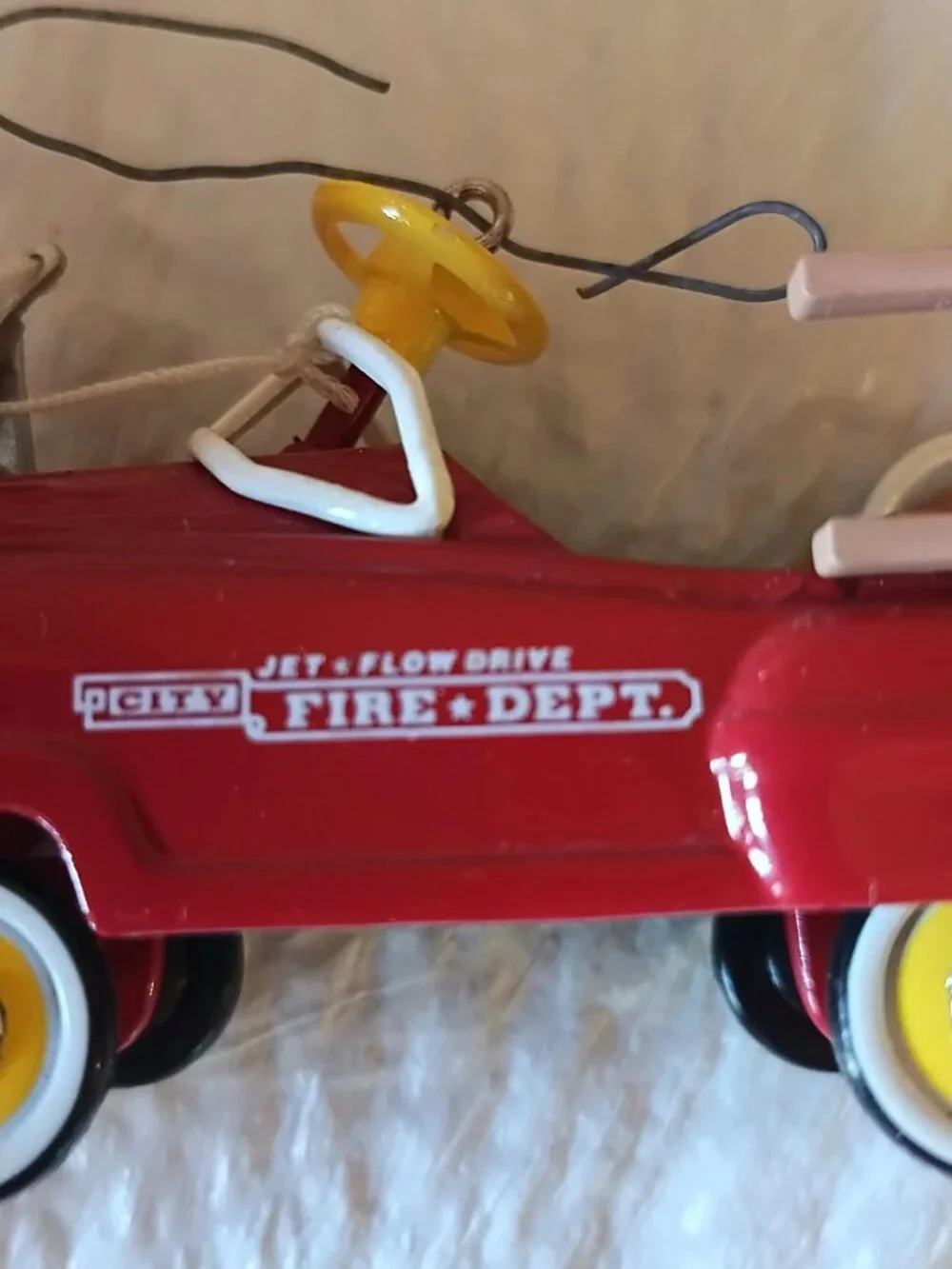Hallmark Keepsake 1995 Murray Fire Truck Kiddie Car Classics #2 Ornament NIB